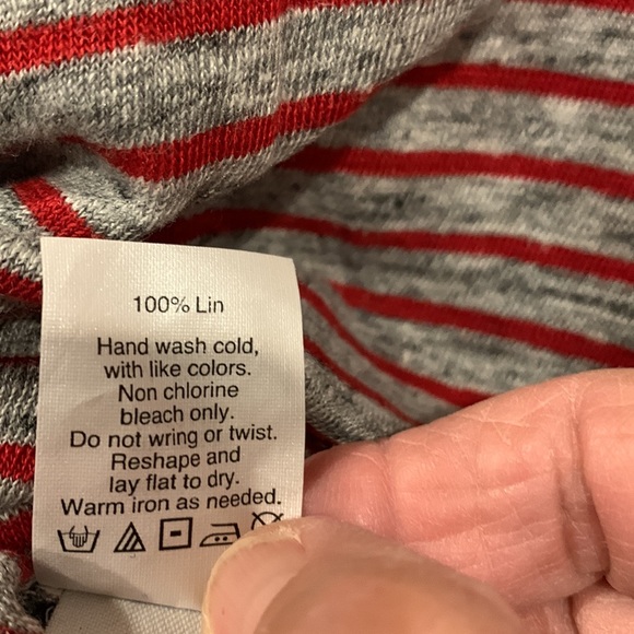 Madewell gray and red striped linen top. Sz Medium - Picture 7 of 7